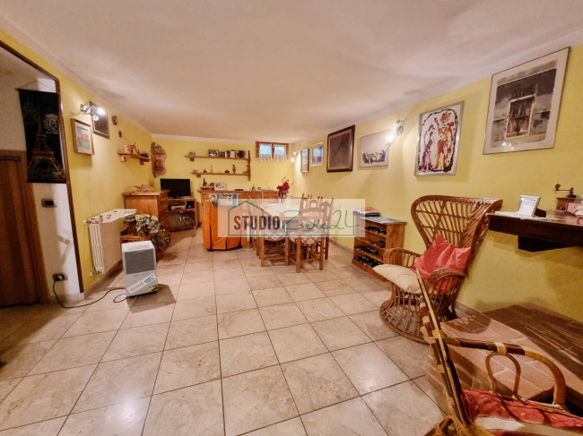 Villette a schiera in vendita a Camaiore