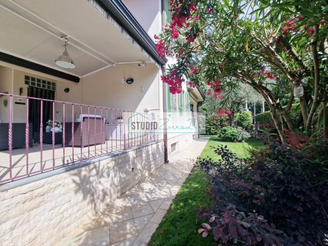 Villa in vendita a Camaiore