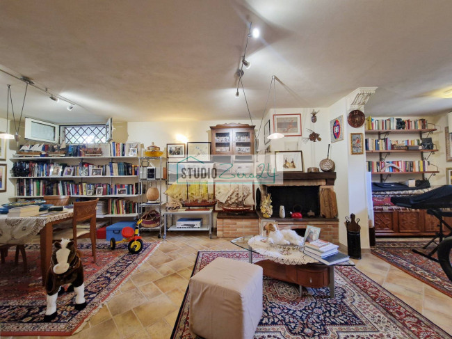 Villa in vendita a Camaiore