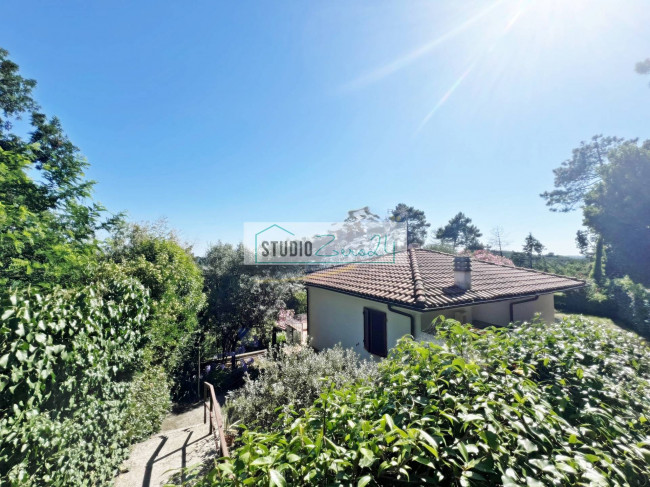 Villa in vendita a Camaiore