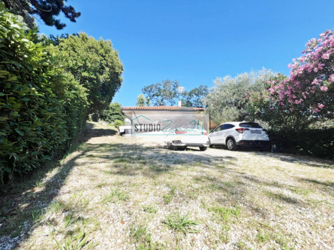 Villa in vendita a Camaiore