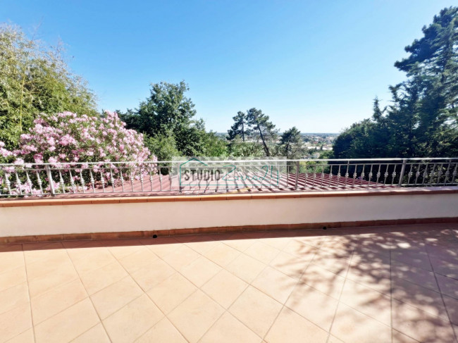 Villa in vendita a Camaiore