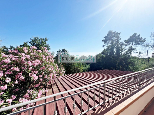 Villa in vendita a Camaiore