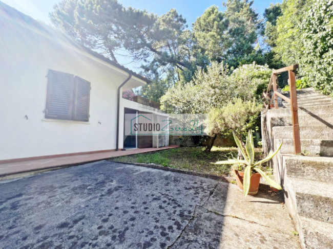 Villa in vendita a Camaiore