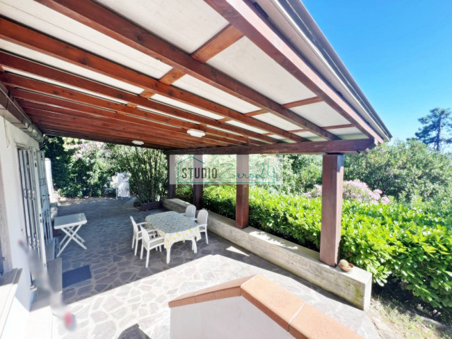 Villa in vendita a Camaiore