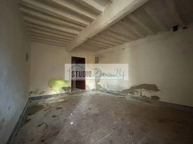 Rustico in vendita a Massarosa