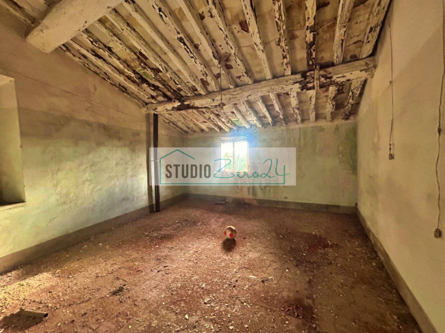 Rustico in vendita a Massarosa