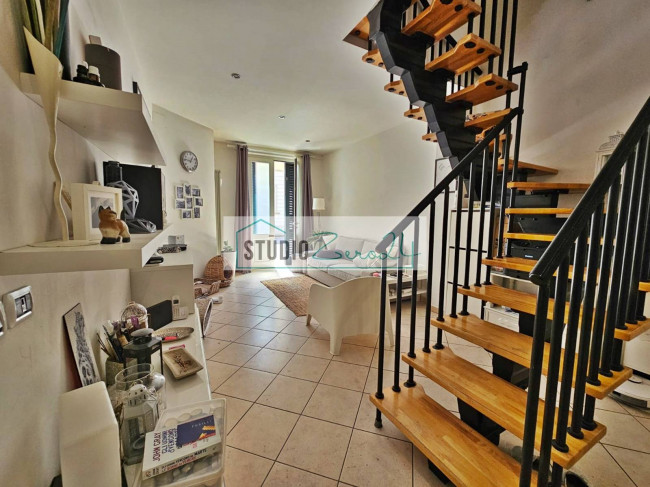 Cielo Terra in vendita a Viareggio