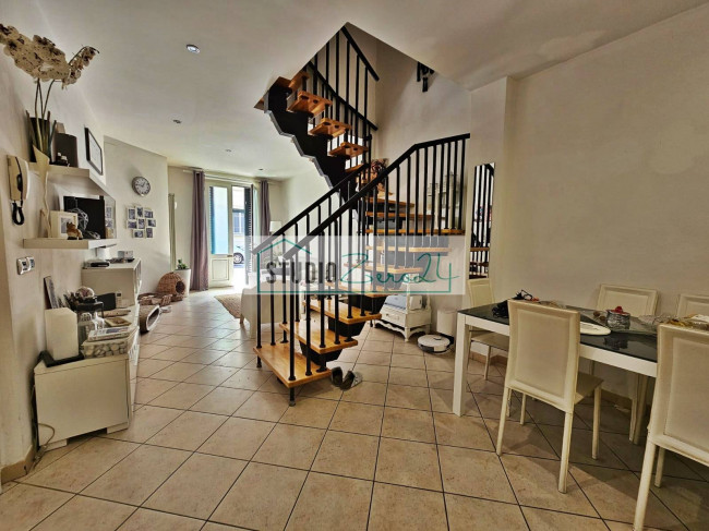 Cielo Terra in vendita a Viareggio