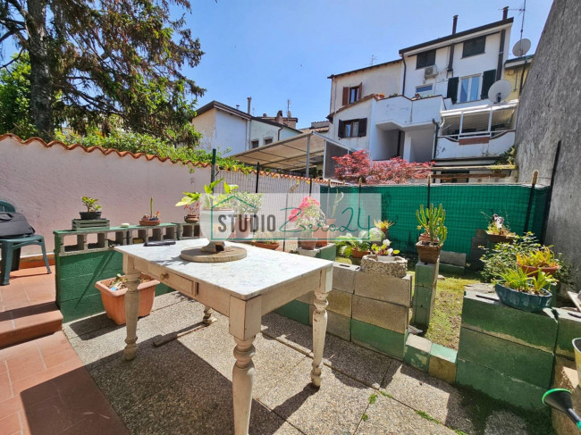 Cielo Terra in vendita a Viareggio