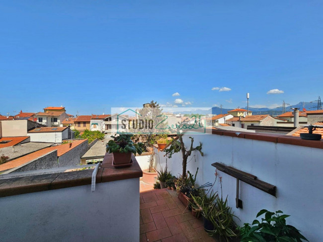 Appartamento in vendita a Viareggio