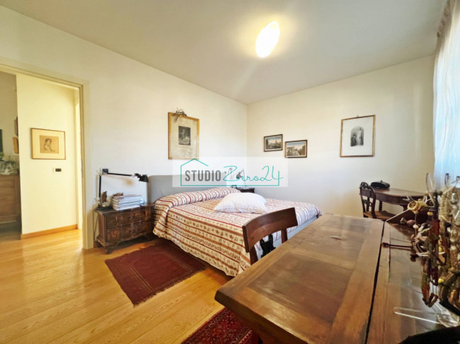 Villetta Bifamiliare in vendita a Camaiore