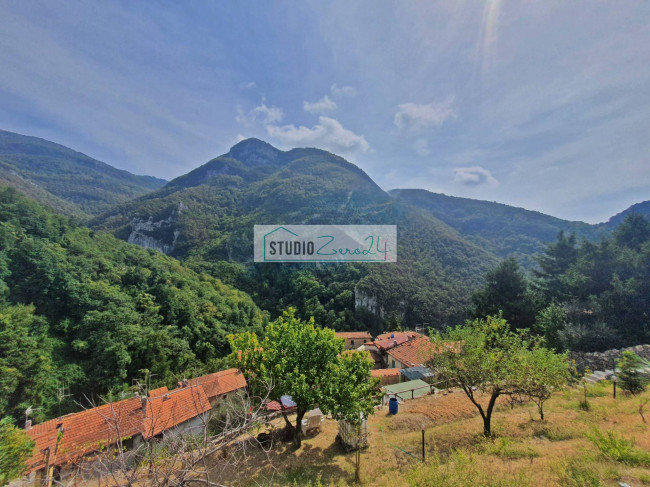 Rustico in vendita a Camaiore