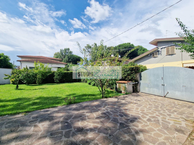 Villa in vendita a Camaiore