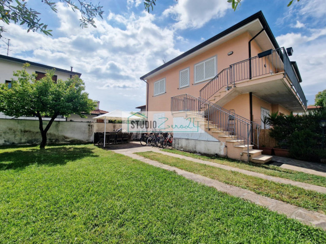 Villa in vendita a Camaiore