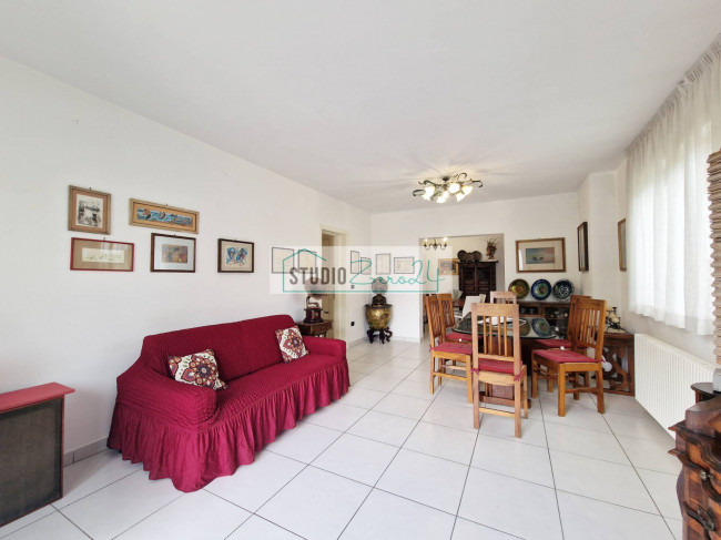 Villa in vendita a Camaiore