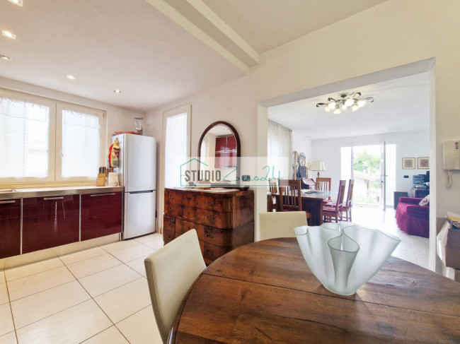 Villa in vendita a Camaiore