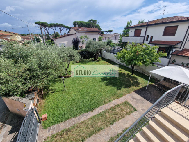 Villa in vendita a Camaiore