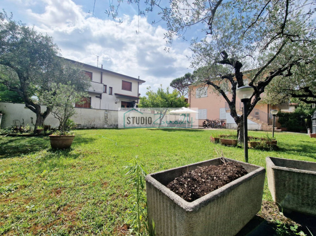 Villa in vendita a Camaiore