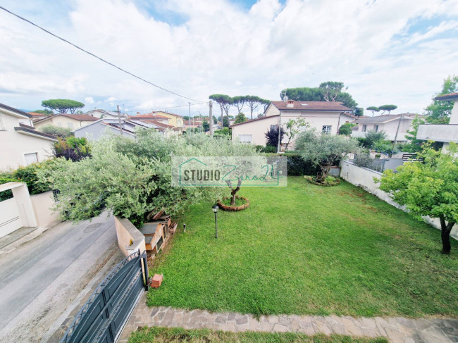 Villa in vendita a Camaiore