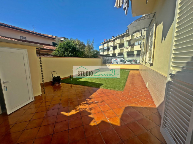 Appartamento in vendita a Viareggio