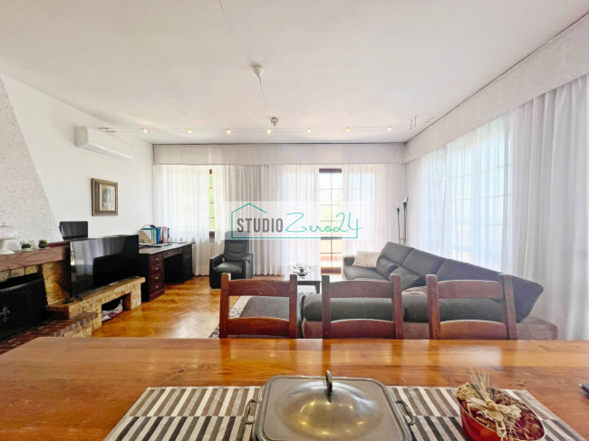 Villa in vendita a Camaiore