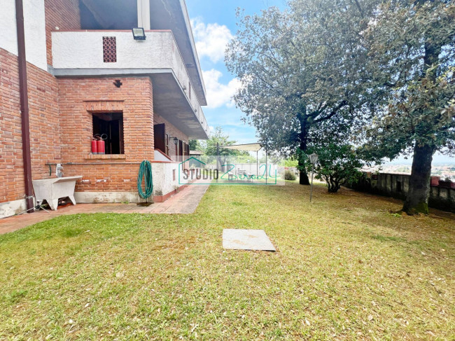 Villa in vendita a Camaiore