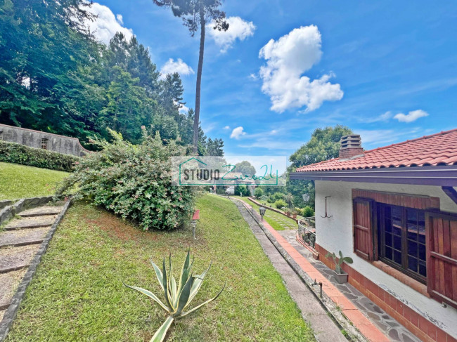Villa in vendita a Camaiore