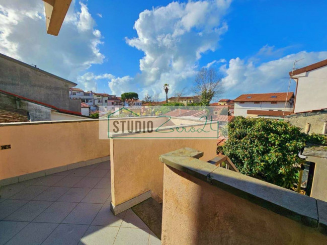 Appartamento in vendita a Viareggio