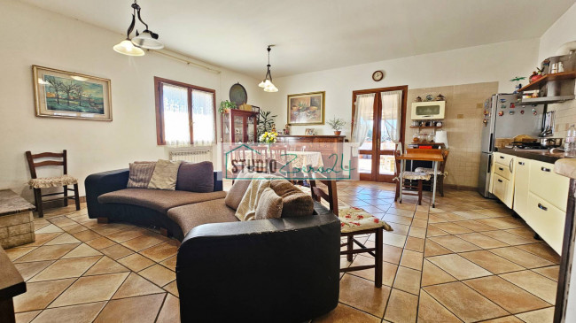 Casa singola in vendita a Viareggio