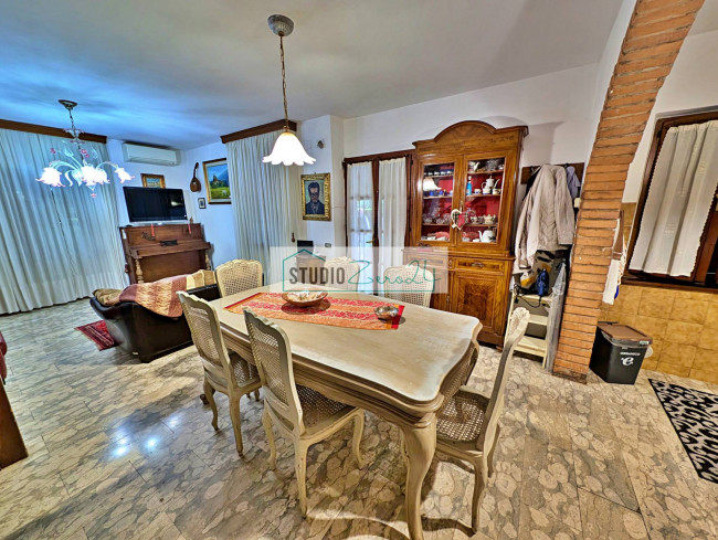 Casa singola in vendita a Pietrasanta