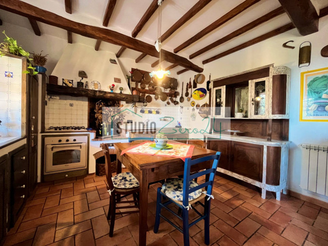 Villa in vendita a Massarosa