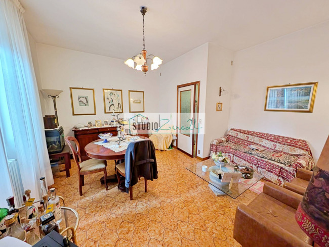 Casa singola in vendita a Seravezza