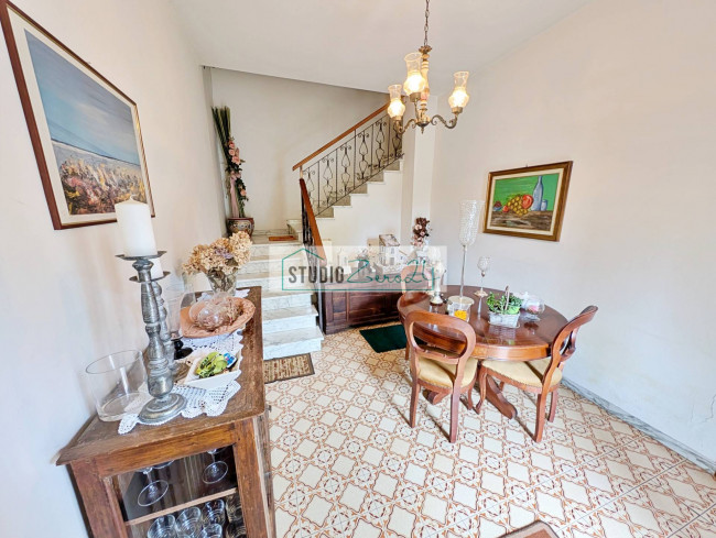 Casa singola in vendita a Seravezza