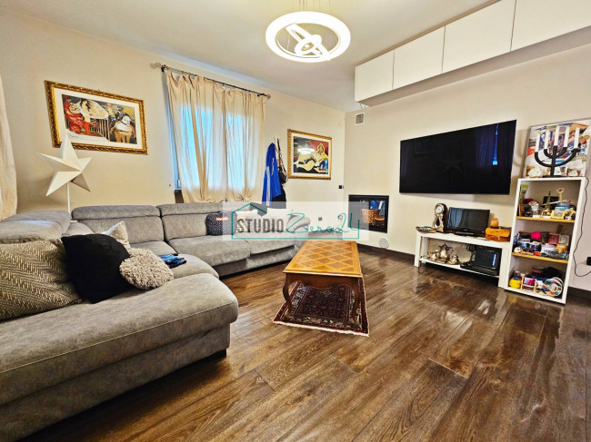 Villa in vendita a Massarosa