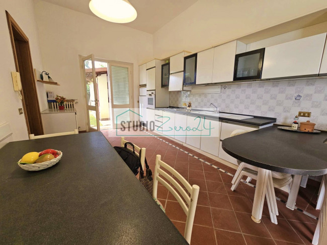 Villa in vendita a Massarosa