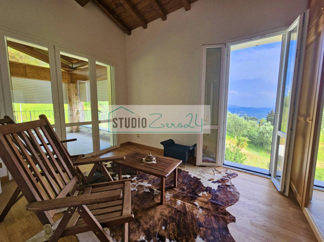 Villa in vendita a Massarosa