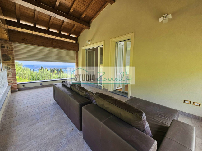 Villa in vendita a Massarosa