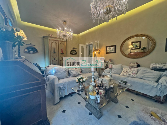 Casa singola in vendita a Viareggio