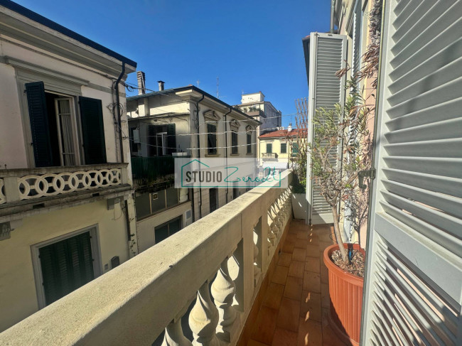 Casa singola in vendita a Viareggio