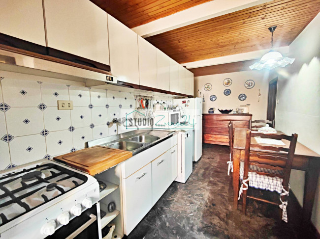 Casa singola in vendita a Seravezza