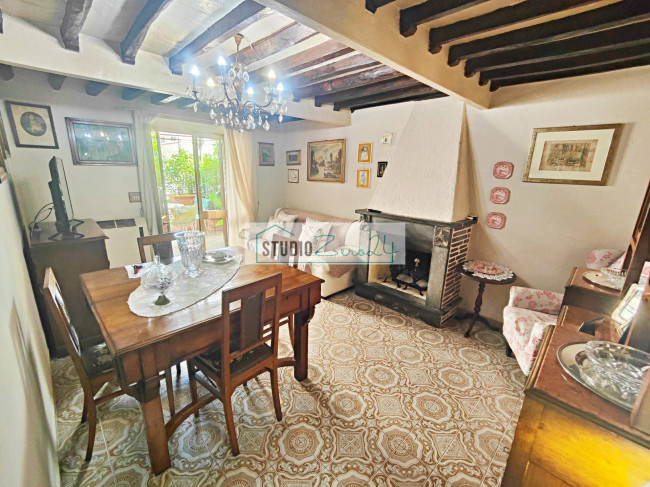 Villette a schiera in vendita a Seravezza