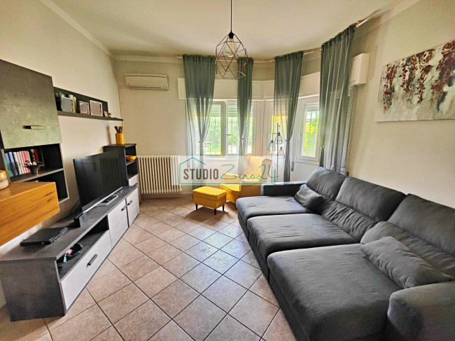 Villa in vendita a Seravezza