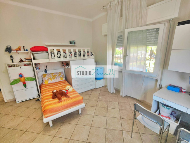 Villa in vendita a Seravezza