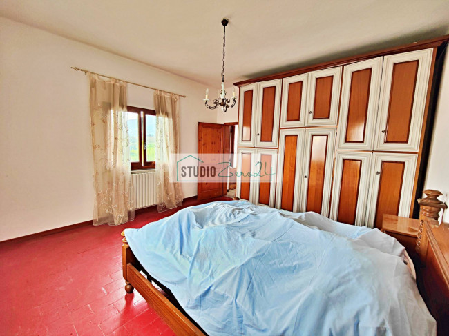 Villetta Bifamiliare in vendita a Seravezza