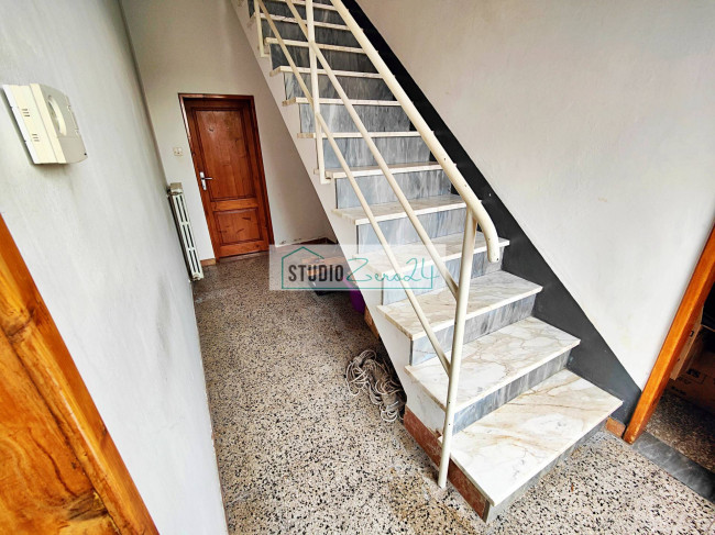 Villetta Bifamiliare in vendita a Seravezza