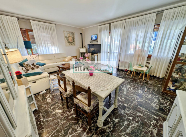 Villa in vendita a Pietrasanta