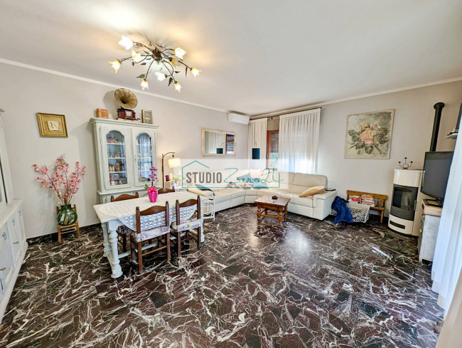 Villa in vendita a Pietrasanta