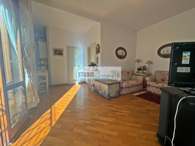 Appartamento in vendita a Viareggio