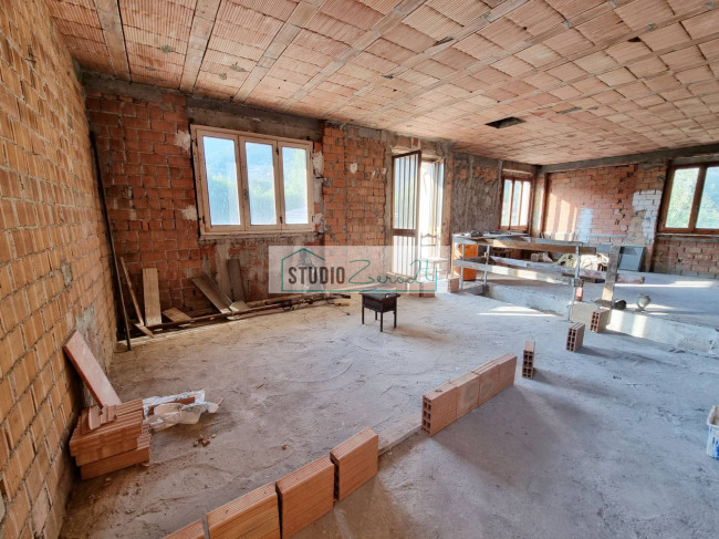 Villa in vendita a Camaiore